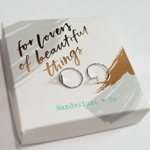 Wanderlust & Co Set of 2 Silver Rings - Picture 6 of 6